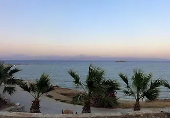 Paros Blue Dolphin 2* Chrisi Akti (Paros)